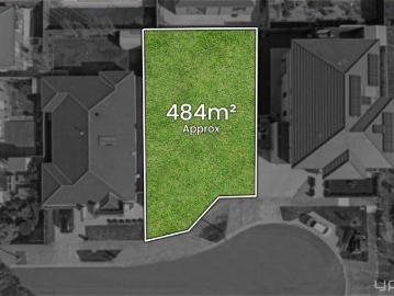 BUILD THE HOME YOUR FAMILY HAS ALWAYS IMAGINED 484m²...
