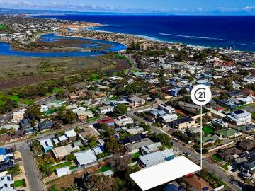 BUILD YOUR DREAM HOME IN A THRIVING COASTAL LOCATION!