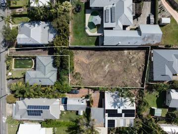 BUILD YOUR DREAM HOME IN A BEAUTIFUL LEAFY SOUTHPORT POCKET