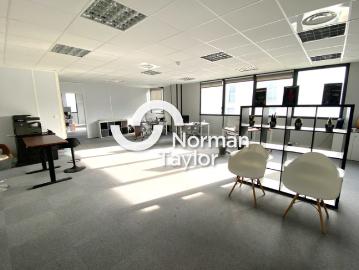 Bureaux à vendre Grabels Proche tramway, gare et autoroute