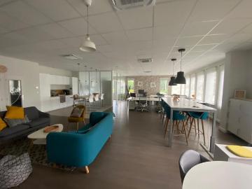 Bureaux à vendre Saint Genis Laval Proche A433 et centre...