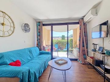 CANNES CROIX DES GARDES: 2 PIECES AVEC TERRASSE JARDIN