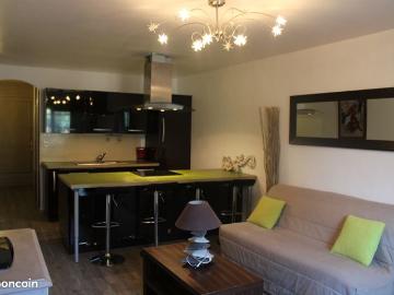 CALVI APPARTEMENT DE STANDING MEUBLE 30M2 + CAVE...