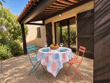 Cap d'Agde, secteur Richelieu, maison avec parking...
