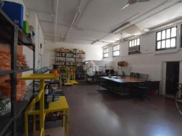 Capannone in affitto di 150 m² in Via Volpiano, 58