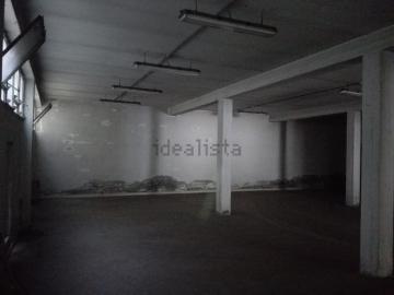 Capannone in vendita di 650 m² in Via Luigi Pasteur
