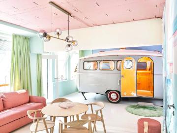 Caravan Designer Loft, Graz Amsterdam Apartments for Rent