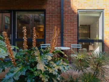 Carney Place, London SW9 1 bed flat to rent £1,993 pcm...