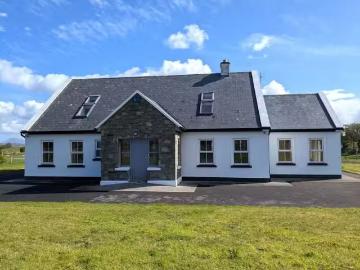 Carrowkeel, Murrisk, Westport, Co. Mayo, F28YW61 is for sale
