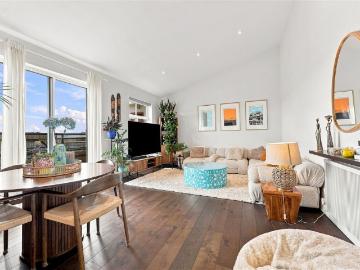 Castle Gate Apartments, Lord Edward Street, South City...