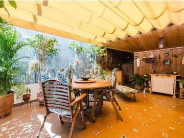 Casa adosada de alto standing en venta San Pedro de...