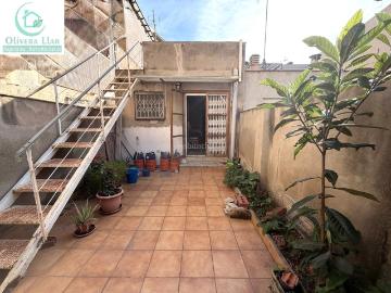 Casa adosada en venta en Viladecans, Centre. ¡ CASA DE...