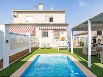 Casa adosada Venta Creixell, Creixell