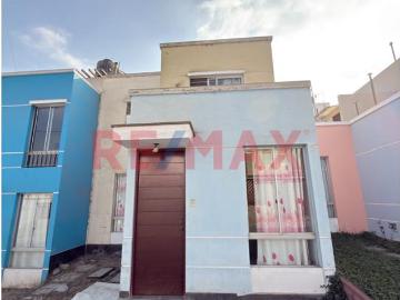 Casa Amplia Y Acogedora En Villa Club 2 Carabayllo
