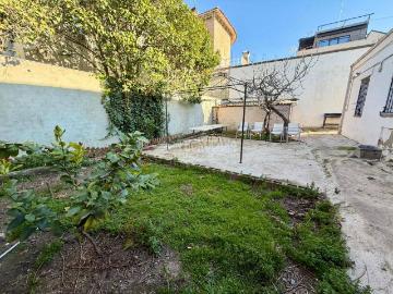 Casa chalet en Venta en Valdezarza