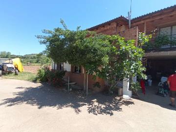 CASA CON FINCAS RUSTICAS.!