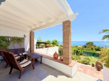 Casa de alto standing en venta Estepona, España