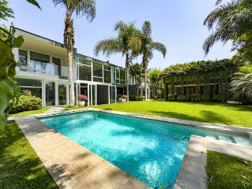 Casa de Lujo en Venta Frente al Golf de la Planicie