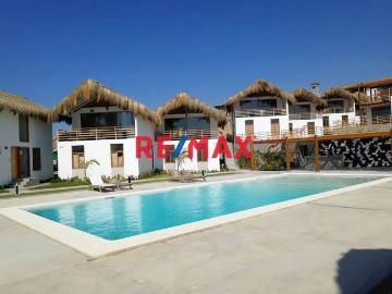 Casa De Playa En Venta, Completamente Amoblada En...