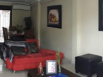 Casa de Venta Urbanización Volare Guayaquil
