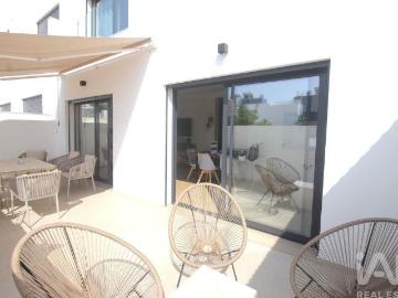Casa de 118 m² à venda Moncarapacho e Fuzeta, Olhão, Faro