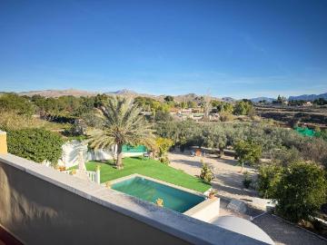 Casa de 335 m2 en venta Alicante, Comunidad Valenciana