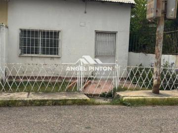 Casa en Alquiler en Maracaibo CENTRO Zulia 55 m2. 1 hab