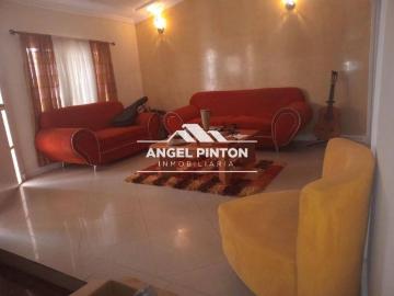Casa en Alquiler en Maracaibo Oeste Zulia 300 m2. 5 hab
