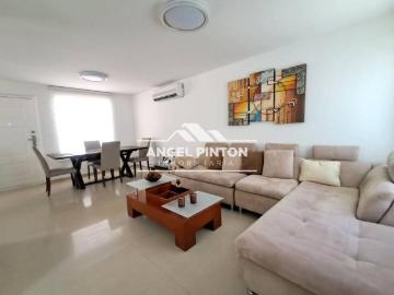 Casa en Alquiler en Caracas Distrito Federal 80 m2. 2 hab