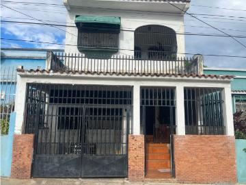 CASA EN BARRIO CENTRAL, VALENCIA. SOGDAH 32