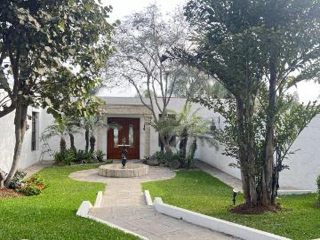 Casa en Rinconada Alta de 4 dormitorios con Piscina