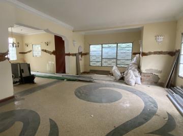 CASA EN VENTA DE 550M2 URB. ALTAMIRA