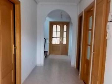 Casa en venta en Miraflores de la Sierra. Casas...