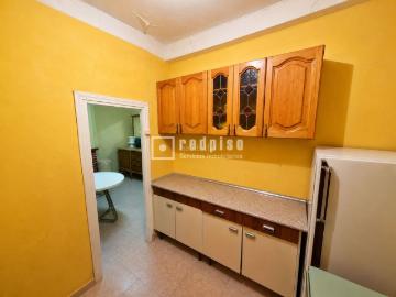 Casa en venta en Moratilla de los Meleros. Inversión en...