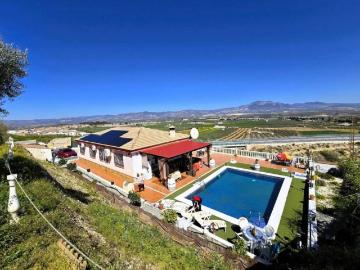 Casa en Venta en Moraleda de Zafayona