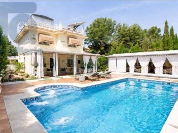Casa en Venta en Albolote