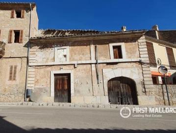 Casa en venta en Caimari, Mallorca