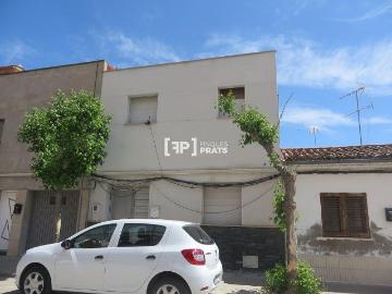 Casa en venta en calle Del Riu Flamisell, Balaguer, de...