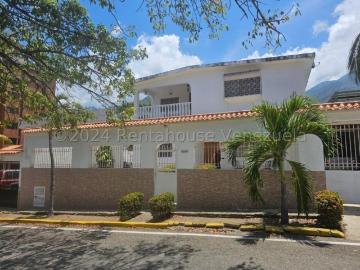 Casa en Venta en Caraballeda Palmar este Vargas 482 m2....
