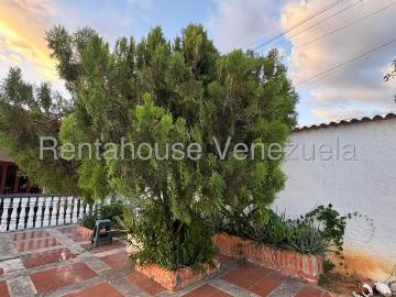 Casa en Venta en El Limon 27 3633