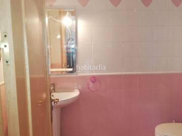 Casa en venta en Lillo. Casa 590 m2 en parcela 315 m2.+...