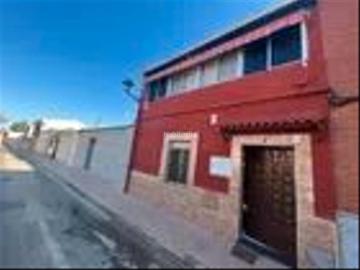 Casa en venta en Linares, Centro ciudad. Casa...