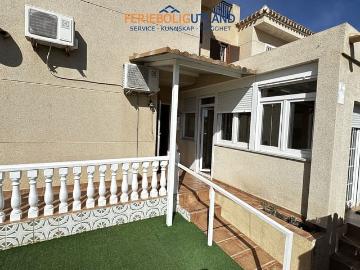Casa en venta en Playa Flamenca, Alicante Costa Blanca