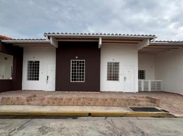 Casa en venta en Urbanización Los Samanes, Av Ribereña
