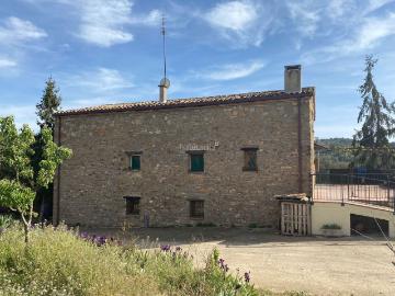 Casa en venta en Vilanova de Meià. Cal Cabàs Masía...