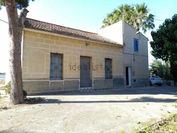 Casa rústica, Catral