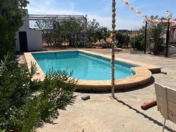 Casa rústica / Caserío en Venta en Villarrobledo