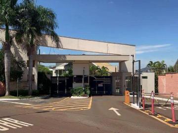 Casa / Sobrado em Condomínio para Locação em Londrina/PR...