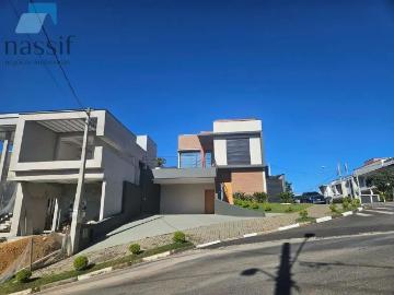 Casa / Sobrado em Condomínio para Venda em Mogi das...