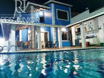 Casa / Sobrado em Condomínio para Venda em Camaçari/BA...
